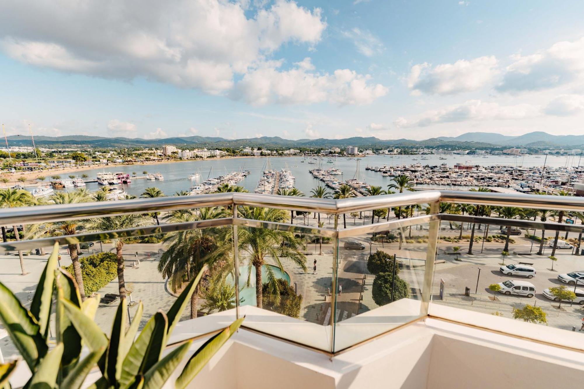 Hotel Sa Clau By Mambo Sant Antoni de Portmany